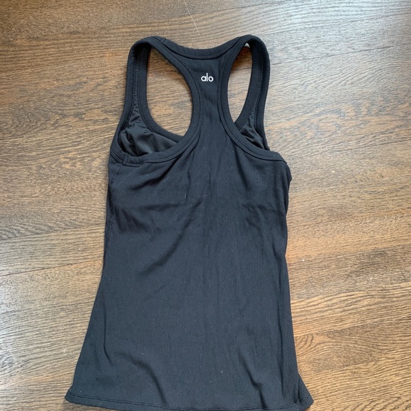black tank top - Picture 2 of 3
